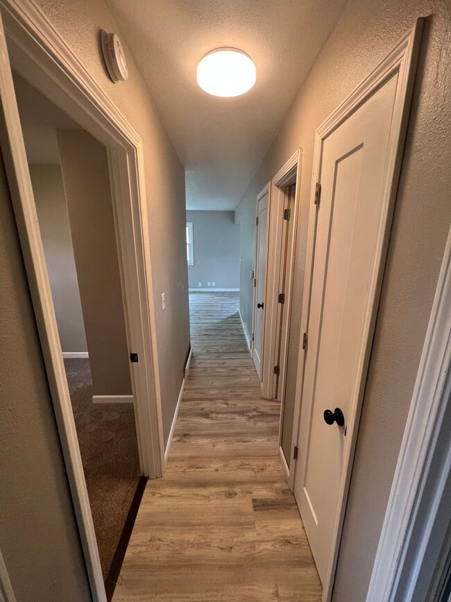 Foto del edificio - 3 Bed/2 Bath House for Rent! NO APPLICATIO...