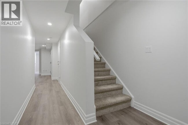 Building Photo - 7497 Marvel Dr