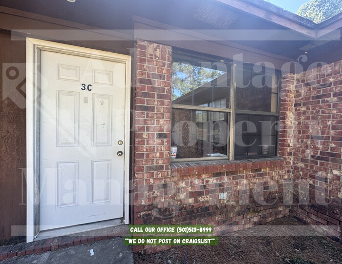 Foto principal - 1225 Woodside Dr