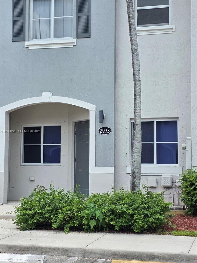 Foto del edificio - 2973 SE 15th Terrace