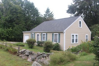 Building Photo - 470 Washington Rd