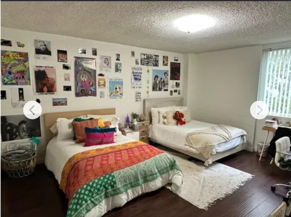 Double master - 540 Kelton Ave