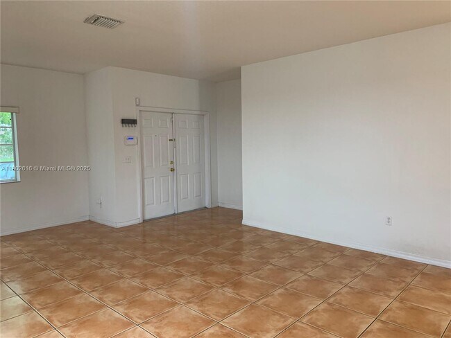 Building Photo - 18102 SW 156th Ct