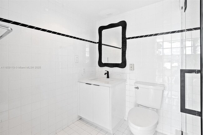 Foto del edificio - 780 NE 69th St