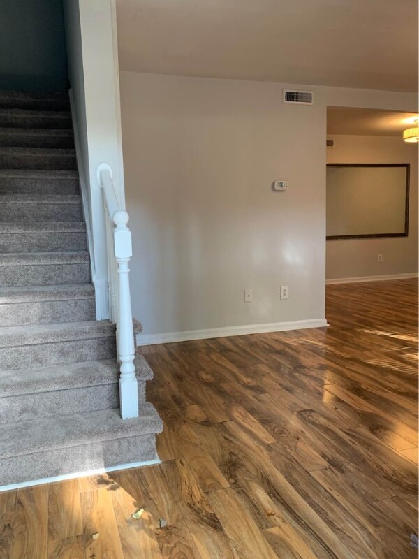 10915 Park Rd, Charlotte, NC 28226 Condo for Rent in Charlotte, NC