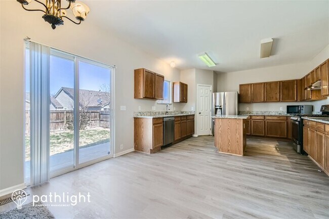 Foto del edificio - 15425 E 99Th Avenue, Commerce City, CO, 80022