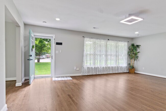Building Photo - All Brand New Features in this 3 Bedroom 2...