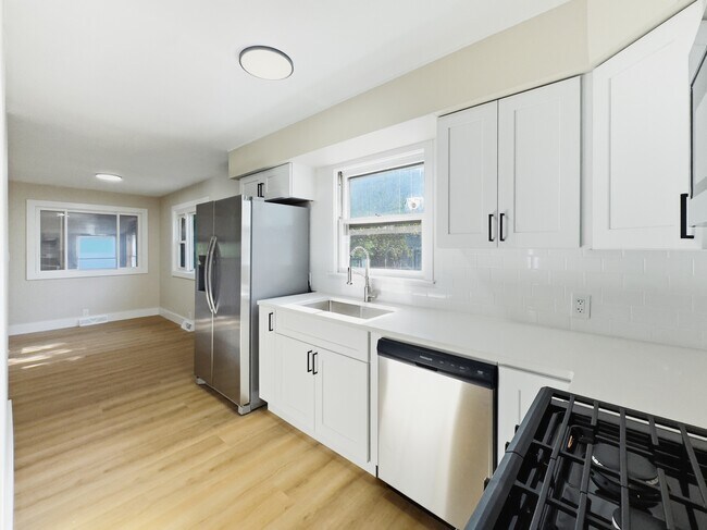 Foto del edificio - 2130 Brady Ave