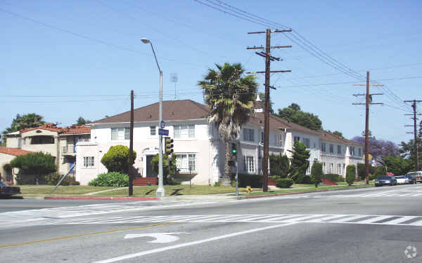 Primary Photo - 202 N Locust St