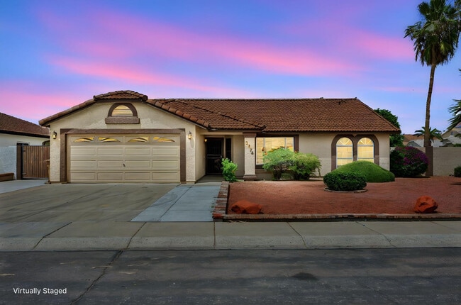 Foto del edificio - 8734 W Bloomfield Rd