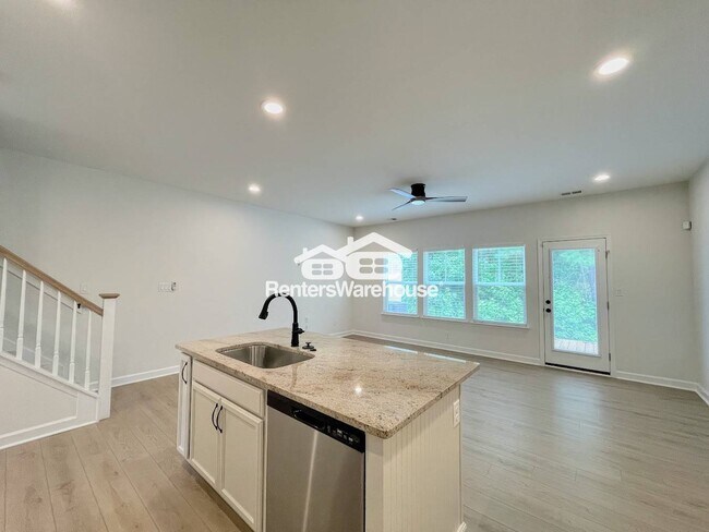 Building Photo - 2023 Laycock Ln