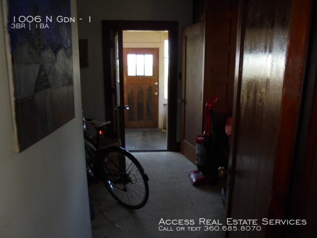 Foto del edificio - 1006 N Garden St