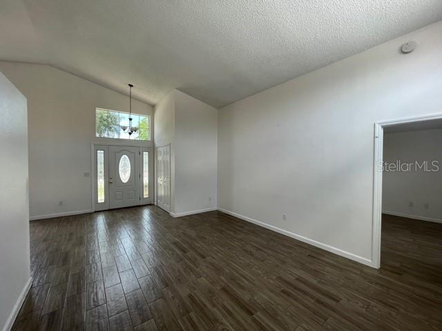 Building Photo - 1009 California Creek Dr