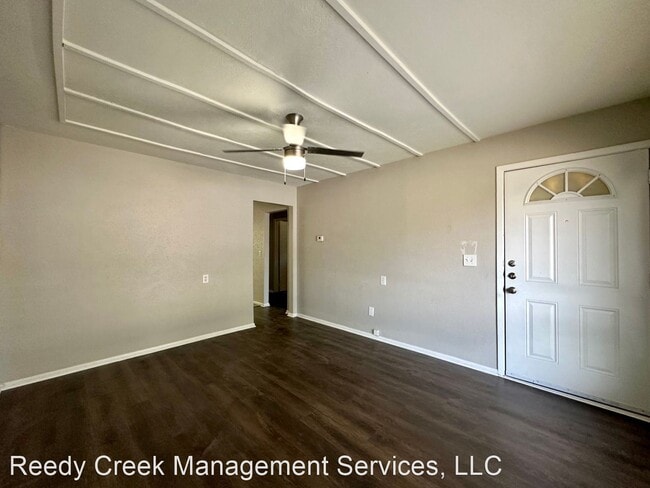 Building Photo - 2 br, 1 bath House - 6404 Waynewood Court