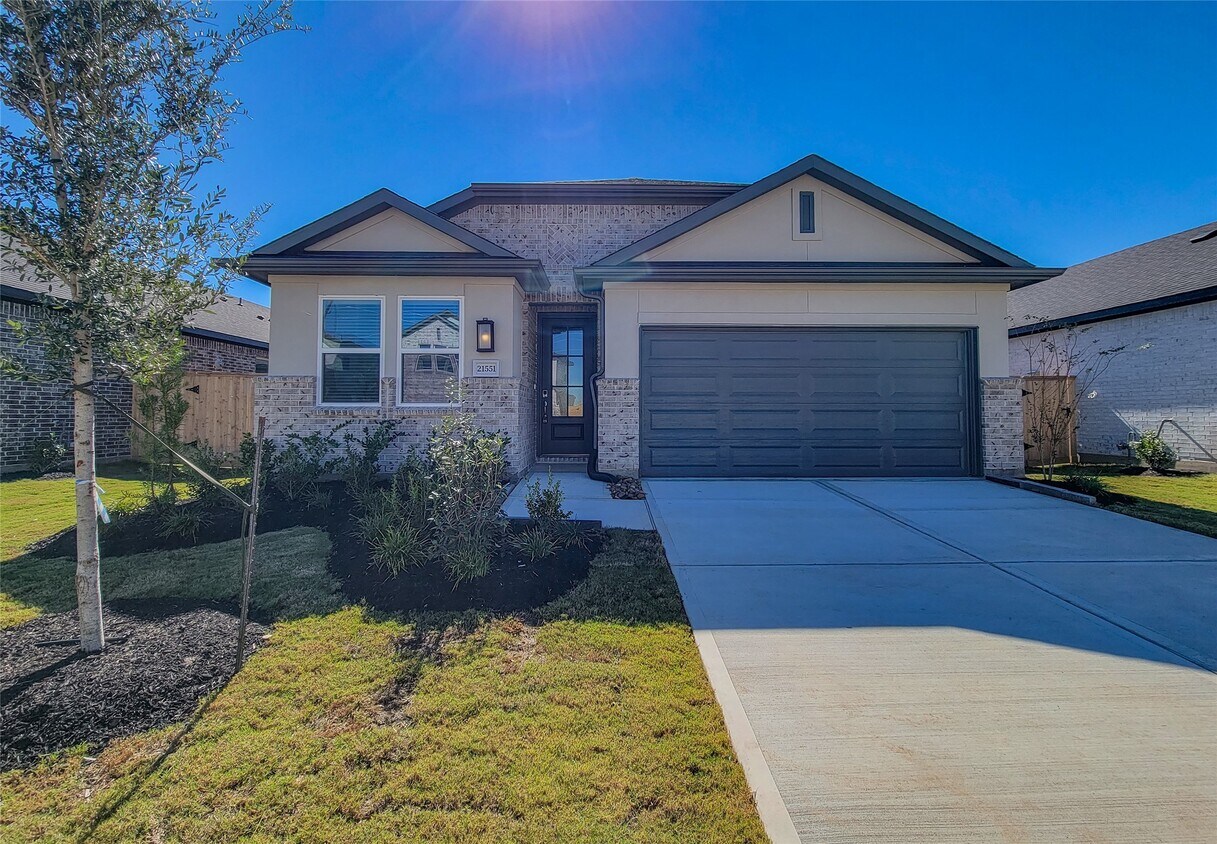 Foto principal - 21551 Coronado Grn Dr