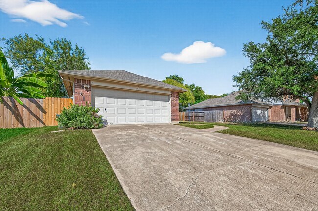 Foto del edificio - 18402 Willow Moss Dr