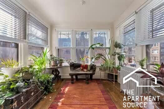 Foto del edificio - 1432 W Jonquil Terrace