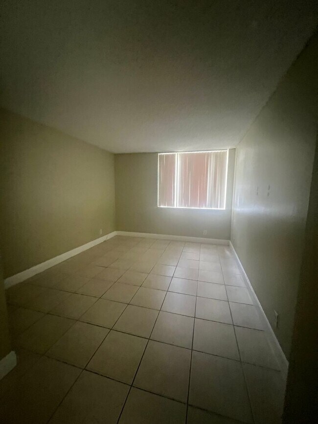 Foto del edificio - 2Bed / 2 Bath
