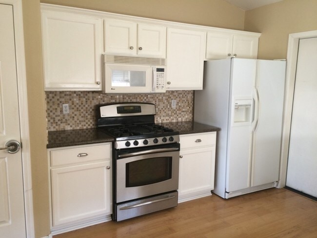 Building Photo - 5452 W Geronimo St