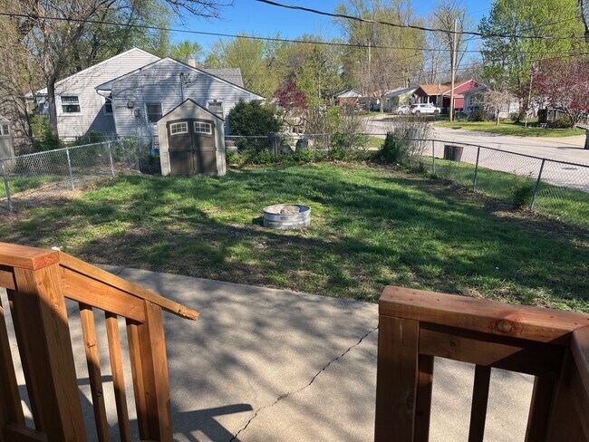 Foto del edificio - 3868-3870 Western Ave