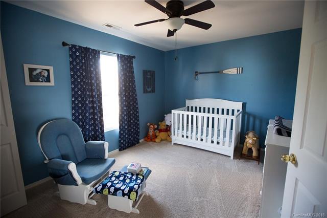 Building Photo - 1711 Rustic Arch Way