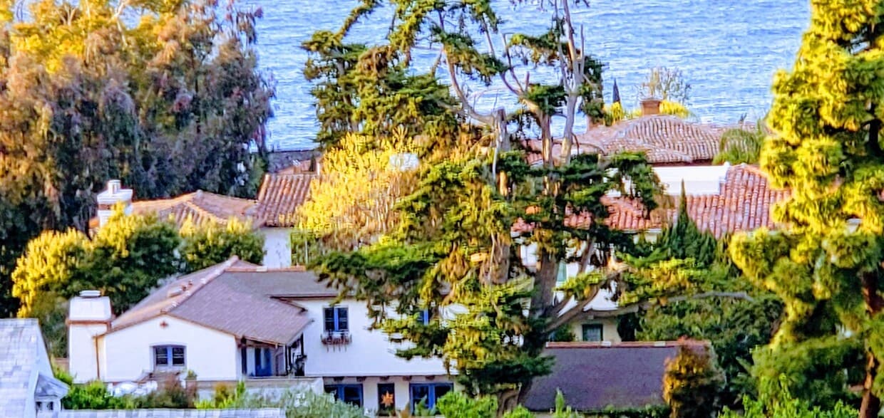 Primary Photo - Your Own World in La Jolla! - One-Of-A-Kin...