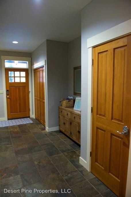 Foto del edificio - 61492 Elder Ridge St