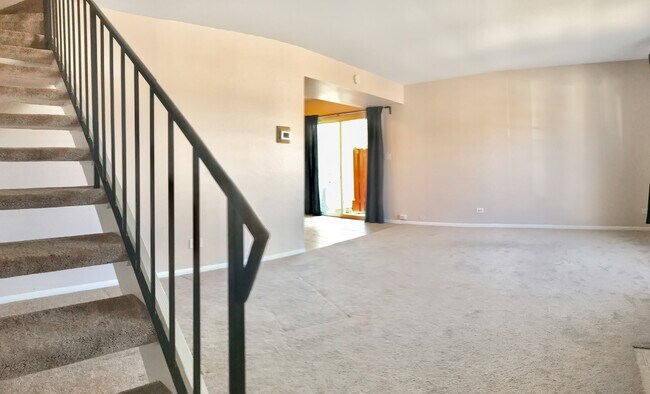 Foto del edificio - 1960 Hastings Dr