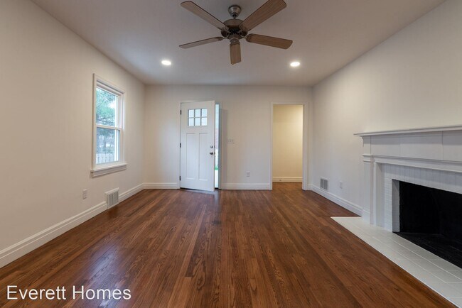 Building Photo - 4 br, 2 bath House - 1325 N Summit Ave