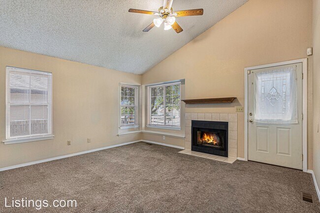Building Photo - 4 br, 2 bath House - 8361 Steadman Dr