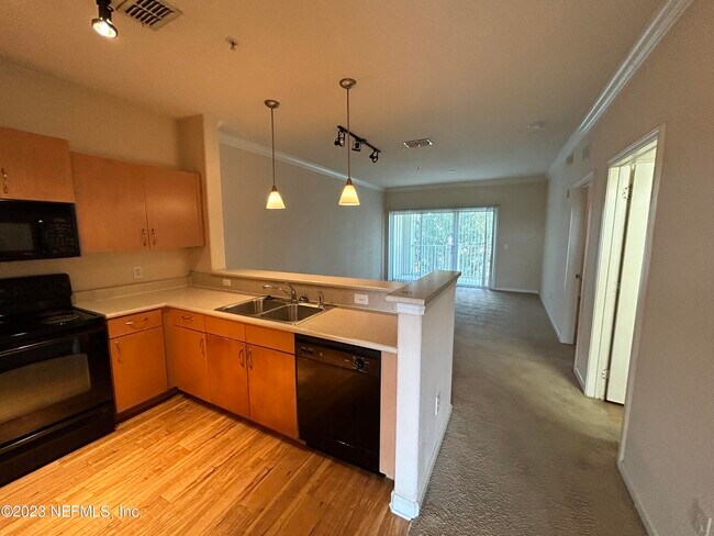 Foto del edificio - 5617 Bowden Rd