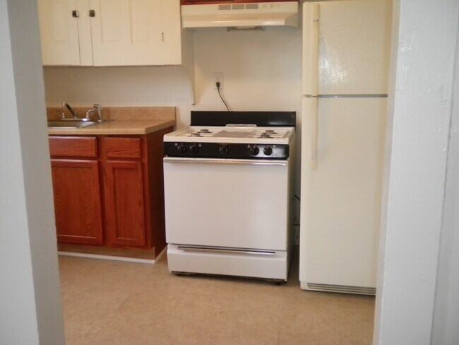 Kitchen - 213 West St