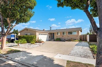 Building Photo - 3525 Ames St