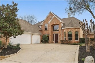 Building Photo - 727 Ashleigh Ln
