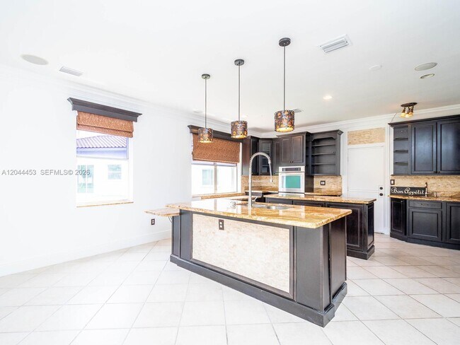 Foto del edificio - 8291 SW 44th Pl