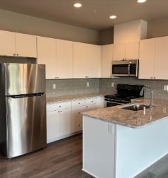 Foto del edificio - 1688 River Walk Ln