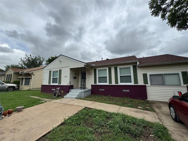 Building Photo - 2318 Fenwick Dr