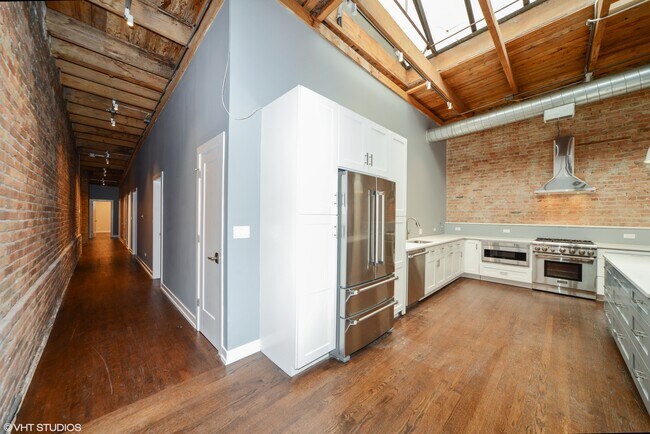 Foto del edificio - 1141 W Madison St