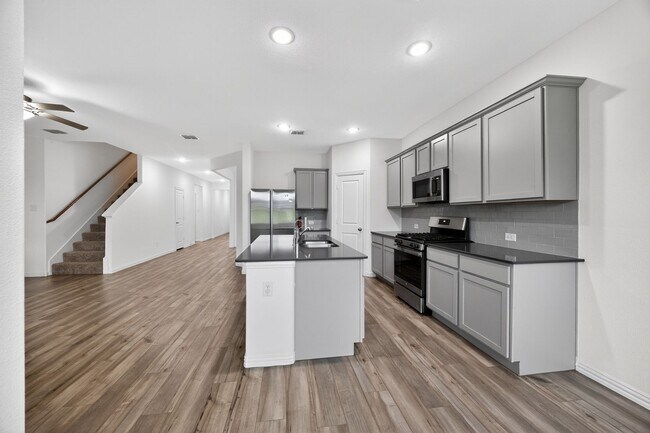 Building Photo - 3308 Goose Ln