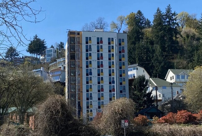 Building Photo - Park Avenue Apartments