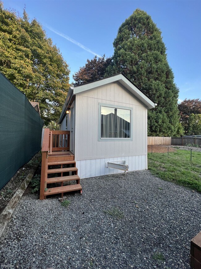 Building Photo - 1 br, 1 bath Mobile Home - 4518 Southeast ...