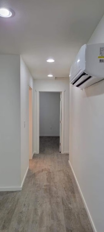 Foto del edificio - 512-512 E 3rd St