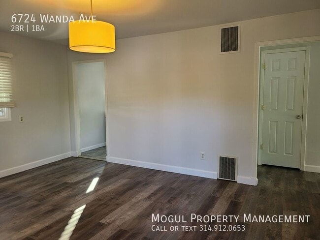 Building Photo - 2 bed 1bath on a quiet street near Caronde...
