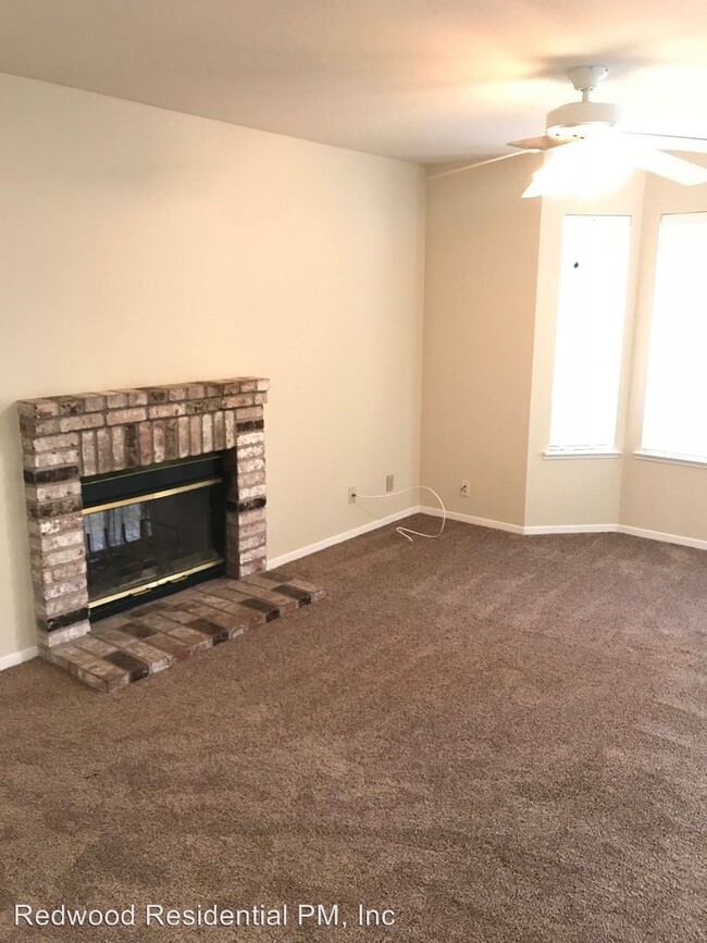 Building Photo - 3 br, 2.5 bath House - 2179 Zinfandel Avenue