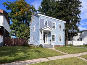 Building Photo - 69 Glenwood Ave