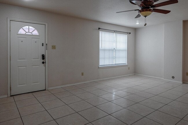 Building Photo - 100 Ramon Cardenas Dr