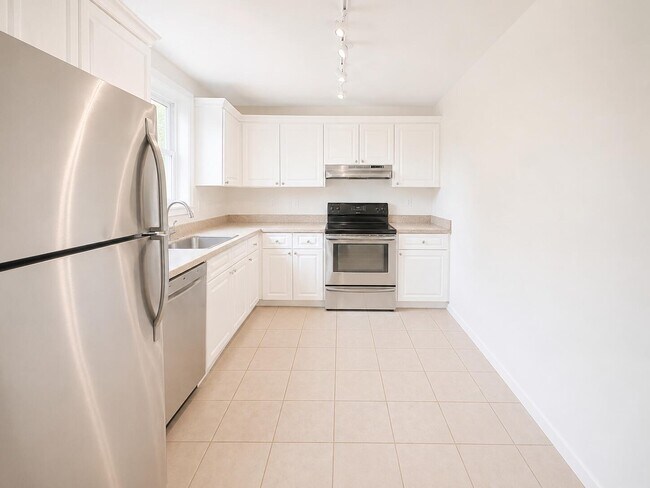 Foto del edificio - 711 N Pine Island Rd