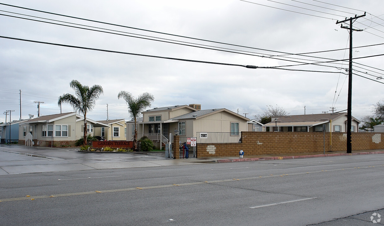 Building Photo - Garden Terrace Estates