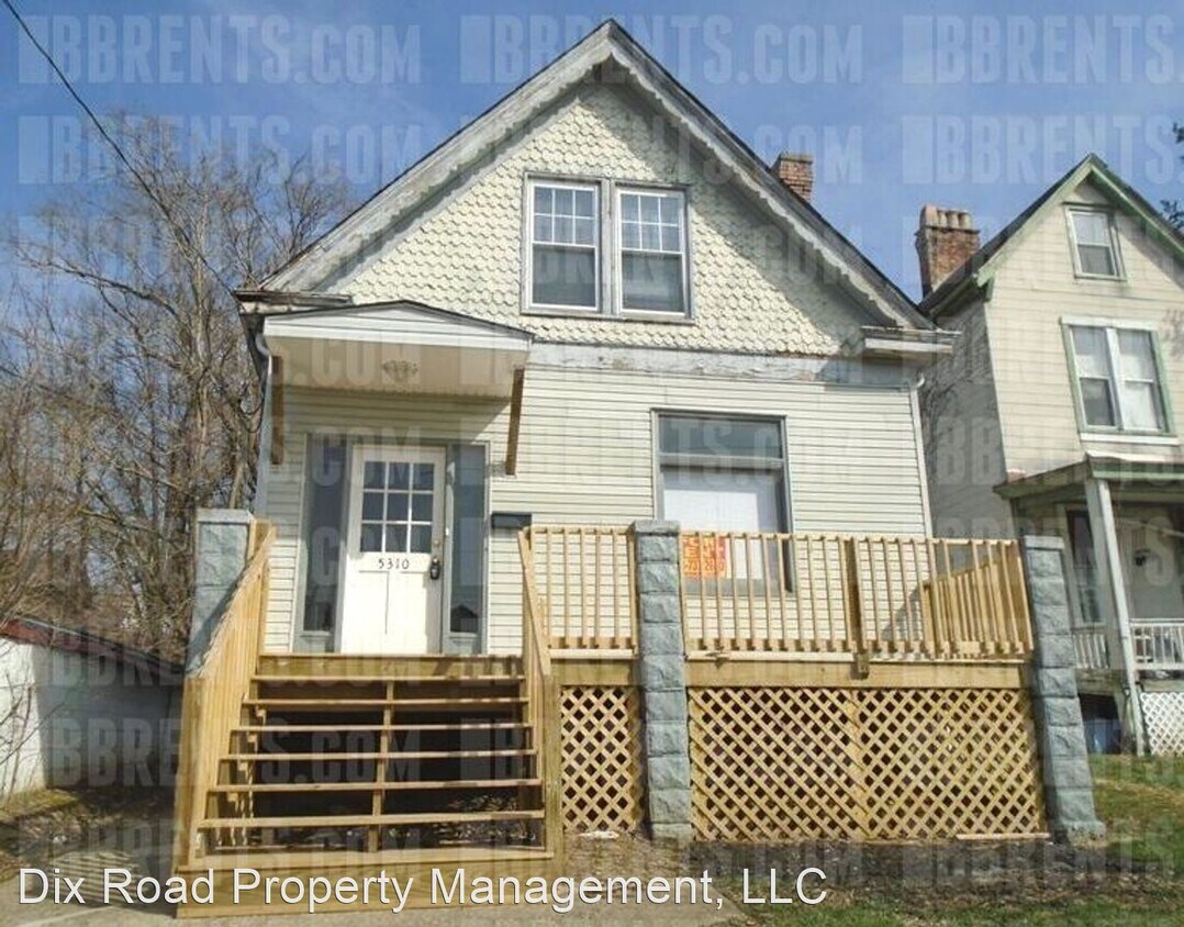 Primary Photo - 2 br, 1 bath House - 5310 Carthage Avenue,