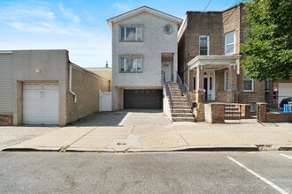 Building Photo - 409 66th St